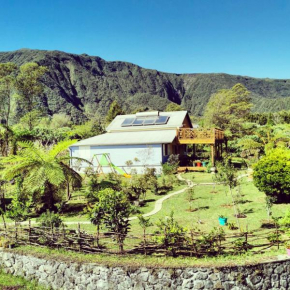 Le Jardin des couleurs est un chalet pour 10 personnes un concept reposant